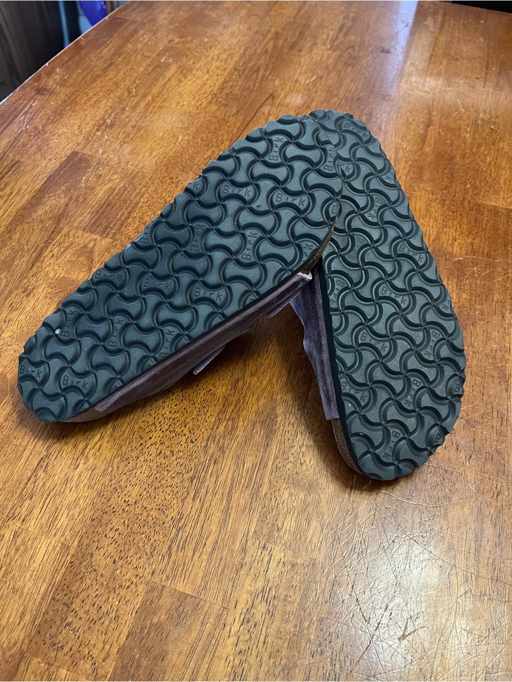 Birkenstock Arizona Purple/Plum Leather Sandals - Picture 7 of 7
